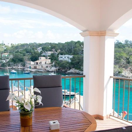 Apartamentos Vista Al Puerto Cala Figuera  Eksteriør bilde