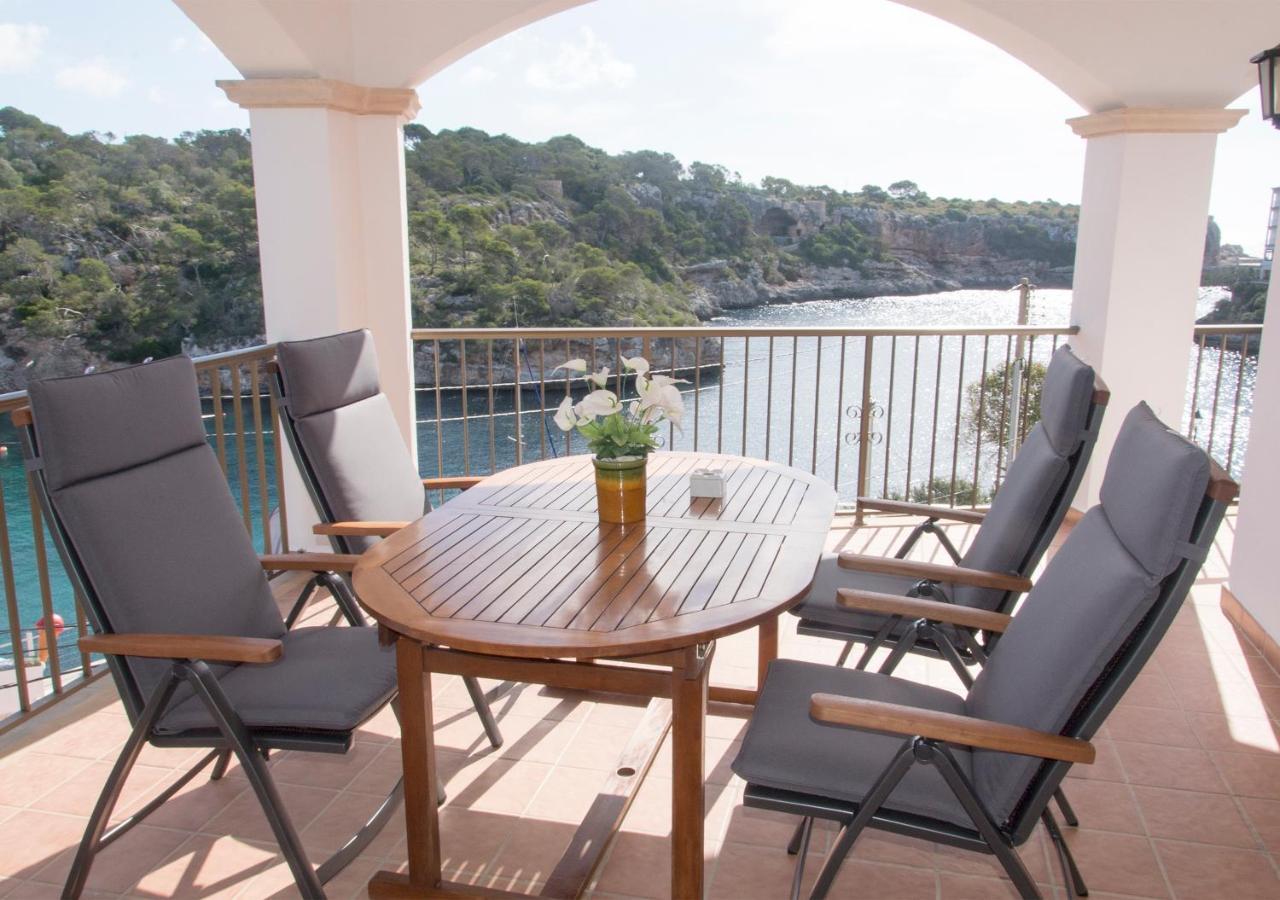 Apartamentos Vista Al Puerto Cala Figuera  Eksteriør bilde