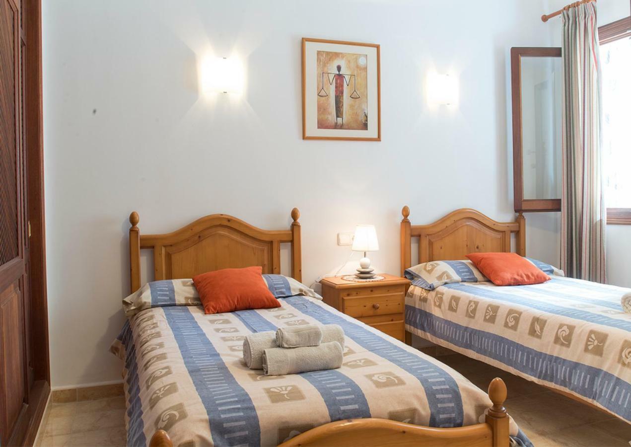 Apartamentos Vista Al Puerto Cala Figuera  Eksteriør bilde