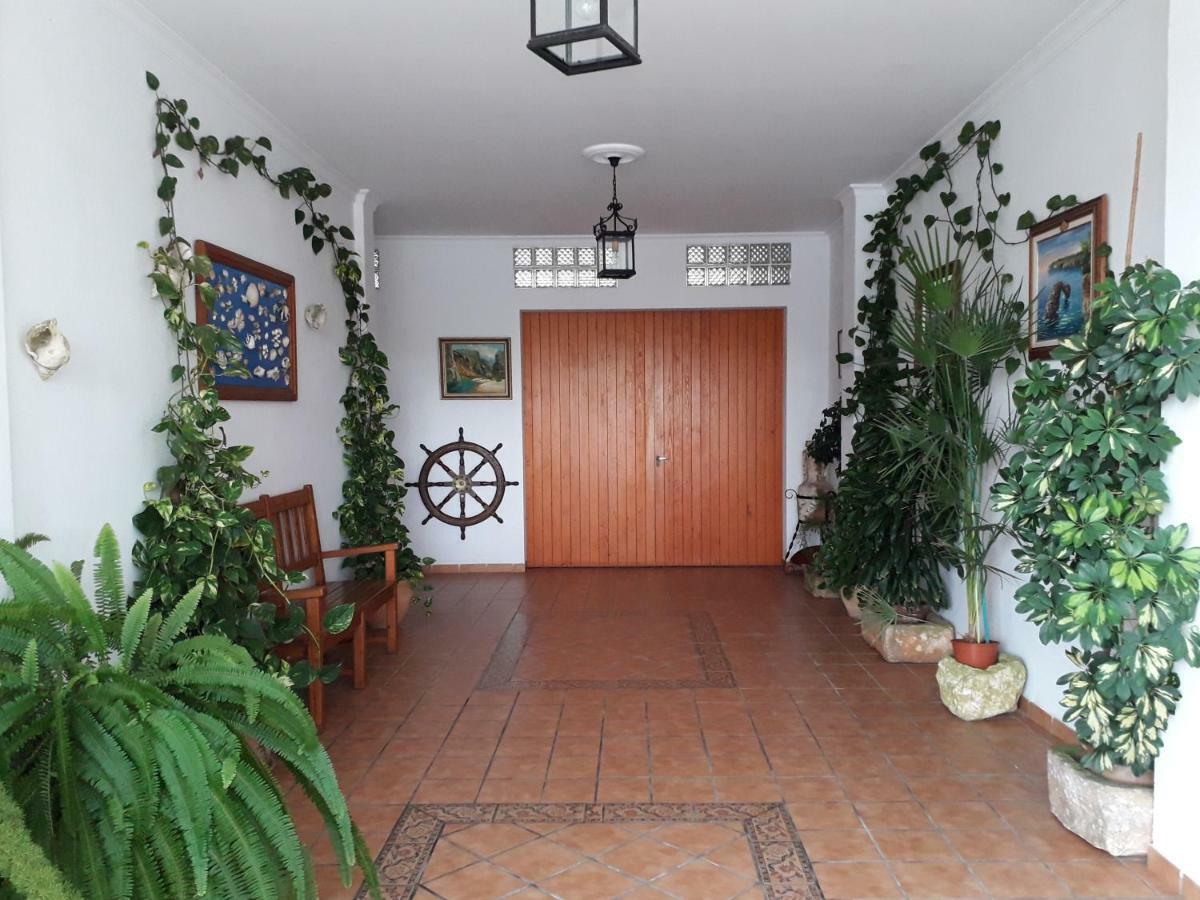Apartamentos Vista Al Puerto Cala Figuera  Eksteriør bilde